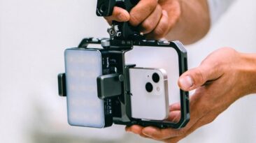 Transforme seu iPhone em uma configuração profissional de produção de filmes com este equipamento de telefone modular