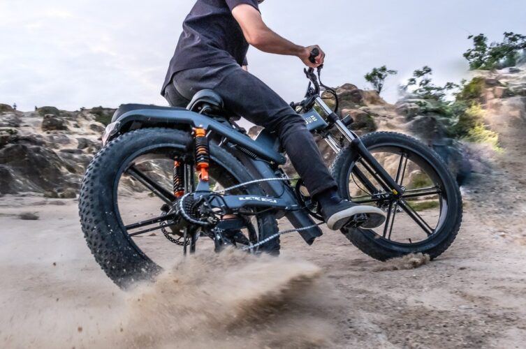 ENGWE X26 E-bike conquista todos os terrenos com seu motor de 1000W e baterias duplas