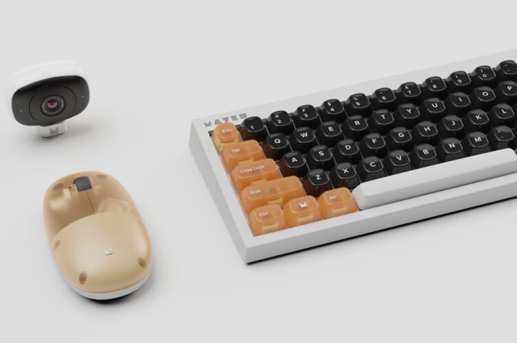 Acessórios de computador parecem deliciosos rebuçados no seu ambiente de trabalho