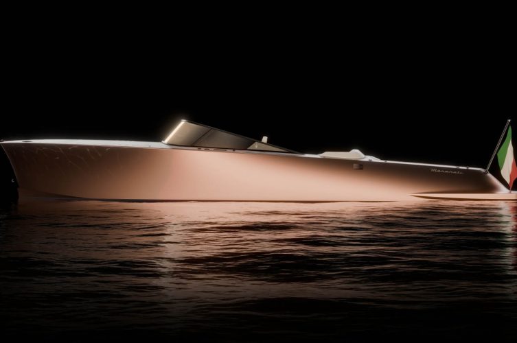 Superbarco elétrico Maserati Tridente redefine aventuras aquáticas luxuosas