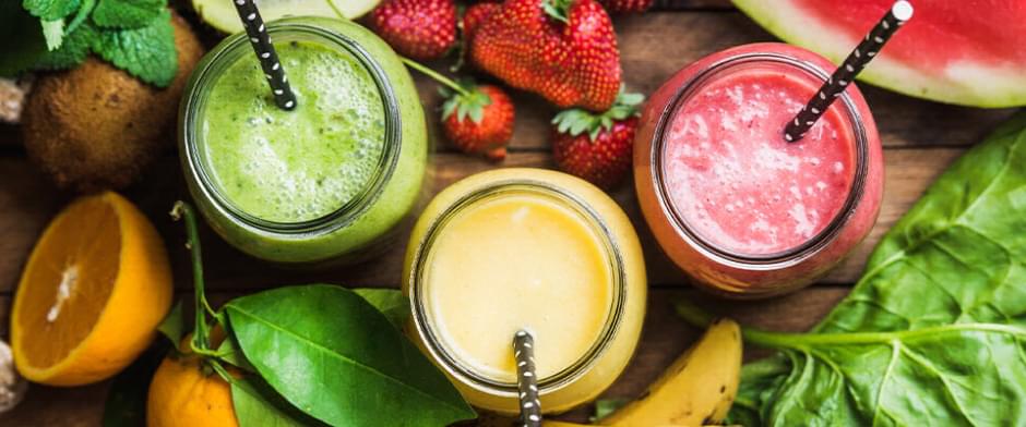 RECEITAS COM 5 FRUTAS DA ÉPOCA RECEITAS COM 5 FRUTAS DA ÉPOCA